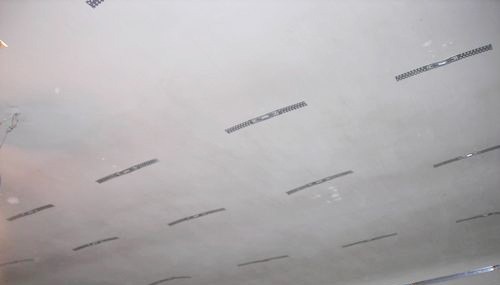 Двухуровневые потолки для гостиной из гипсокартона, фото