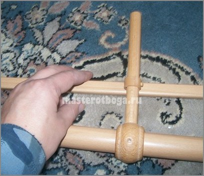 Как собрать круглый карниз. Достоинства пластиковых карнизов