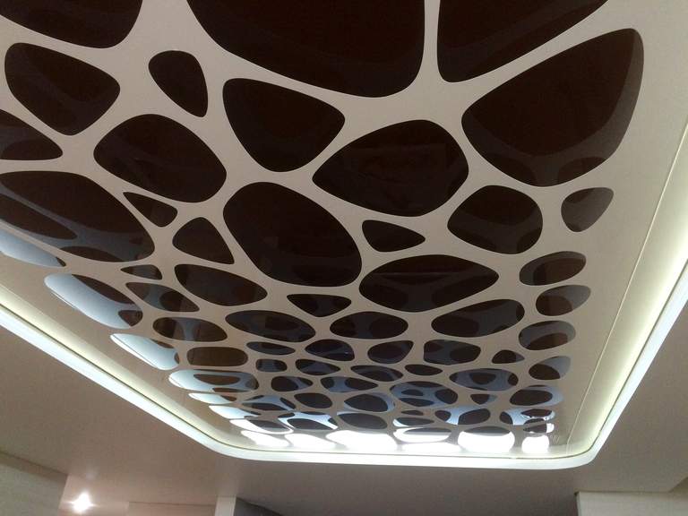 Какие потолки сейчас в моде?