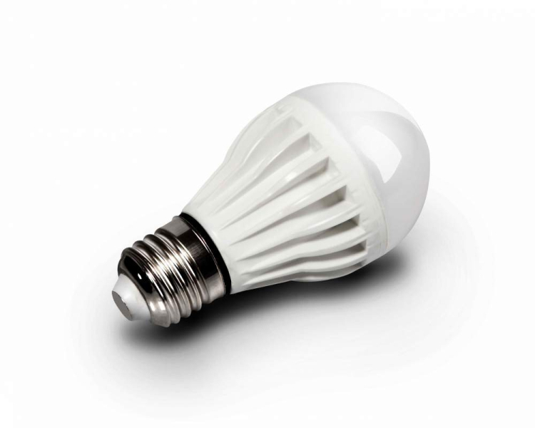 Какие светильники используют для натяжных потолков. Светодиодные светильники для натяжных потолков в интерьере помещения