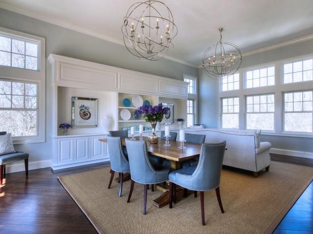 Какие светильники лучше для натяжного потолка