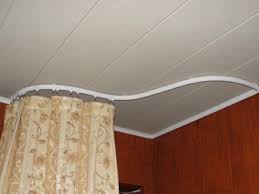 Карнизы полукруглые настенные. Какие полукруглые карнизы для штор бывают: обзор