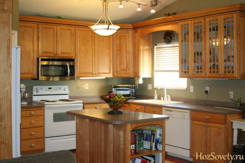 Освещение на кухне с натяжным потолком