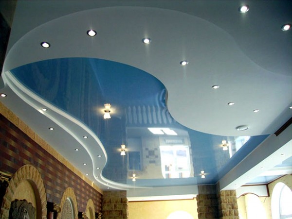 Плюсы и минусы натяжных потолков. Вредны ли они для здоровья?