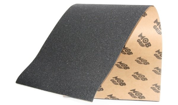 Способы, как смыть побелку с потолка и стен