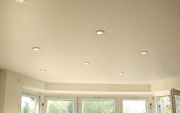 Точечные светильники для натяжных потолков: яркие звезды в безоблачном небе