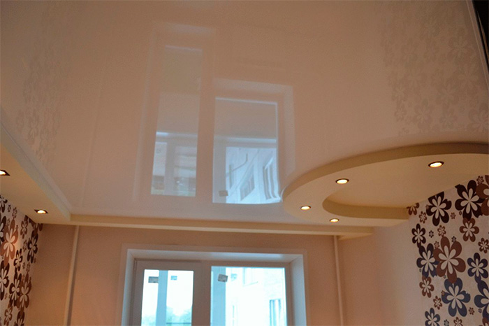 Варианты дизайна двухуровневых потолков для зала — выбираем лучшие варианты