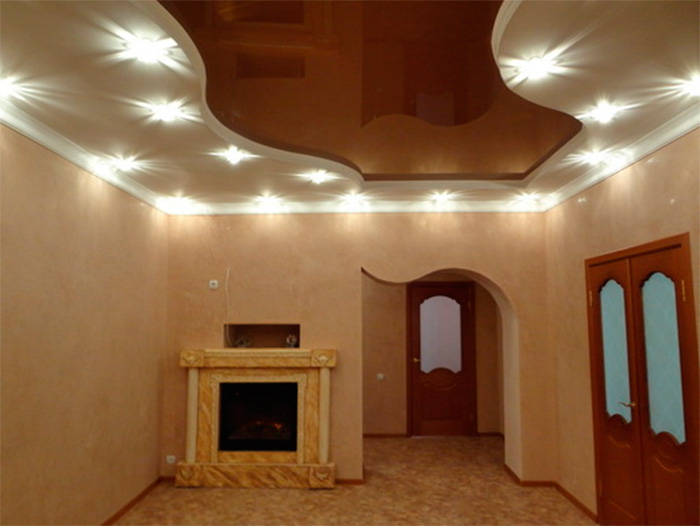 Варианты дизайна двухуровневых потолков для зала — выбираем лучшие варианты