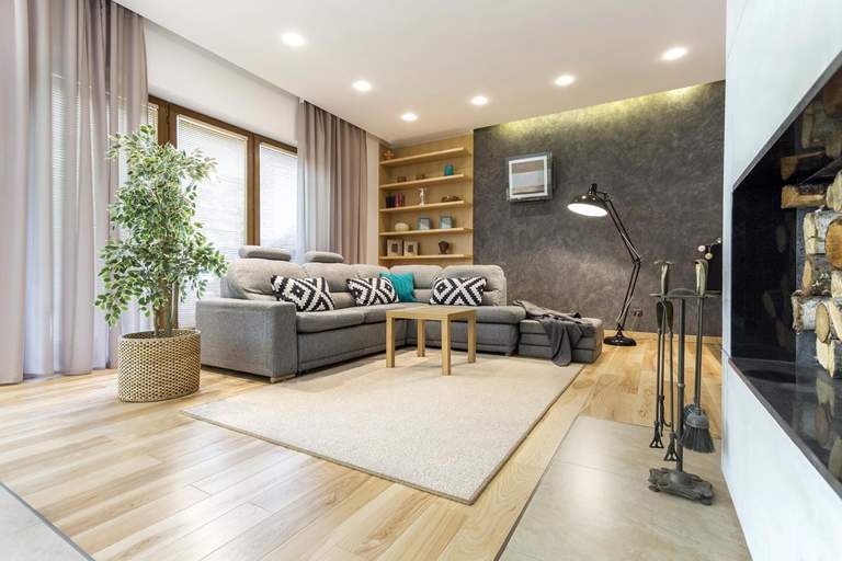 Варианты дизайна карнизов для штор под натяжные потолки