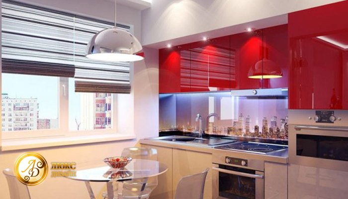 Виды освещения на кухне для натяжного потолка, фото различных светильников