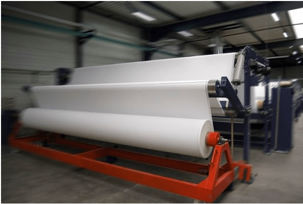 Вреден ли натяжной потолок для здоровья: ответы на актуальные вопросы