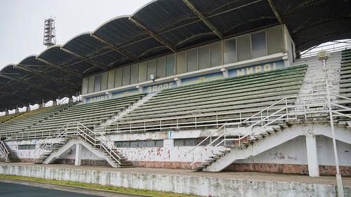 Аварийный стадион Керчи переведут в не аварийный статус