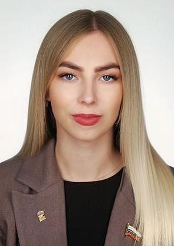 Депутат Ивановской облдумы Виноградова сообщила, что после гибели мужа-военного идет на СВО добровольцем