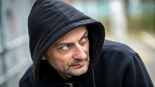 Как &laquo;Дом у моря&raquo; закончился камерой в тюрьме