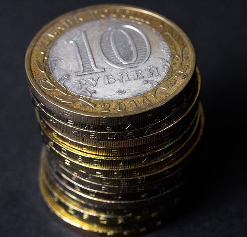 Минтруд: с 1 февраля размер пособия по безработице составит более 15 тысяч рублей