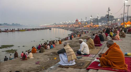 Трагедия во время священного праздника Маха Кумба Мела