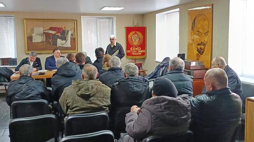 Коммунисты Крыма снова взялись за пенсионный возраст