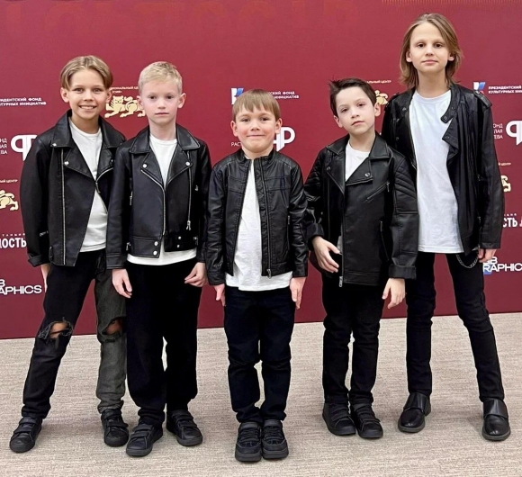 &laquo;Ура! Музыка&raquo; представляет особенный трек к 8 Марта