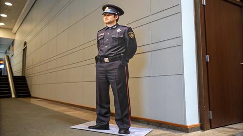 Увидев полицейского крымчане должны насторожиться