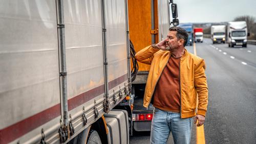 Водители 23 февраля увидев ГАИ были уверены, что их пригласят дунуть