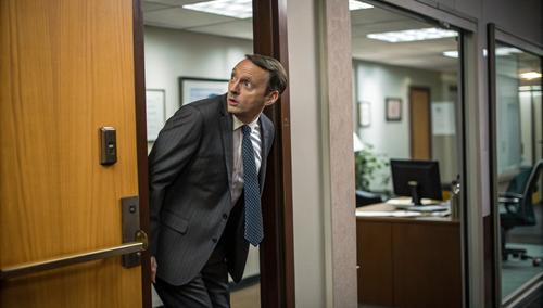 Дело, где фуражкой бьют по ловким ручонкам