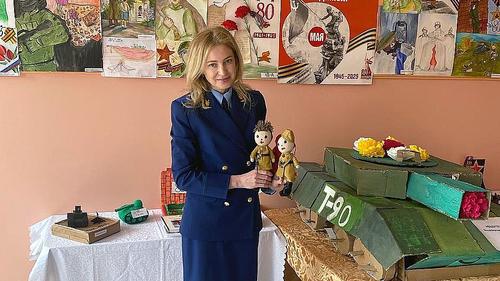 Дети решили не брать пример с Поклонской