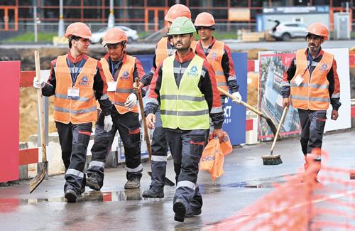 Эфиоп уходит от погони: как и где Россия ищет рабочие руки