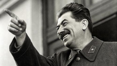 Коммунисты Крыма держат Сталина в головах