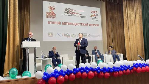 Крымчане предложили Путину возглавить &laquo;Международное антинацистское движение&raquo;