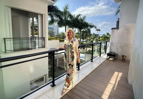 Мэр Ялты улетела в сторону Гондураса