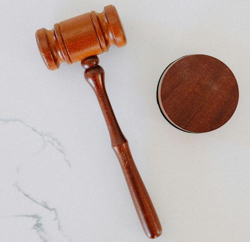 Осужденный по делу об убийстве Немцова в суде добился перевода в колонию в Чечне