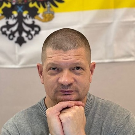 &laquo;Патриотические скрепы России&raquo; во многом перекликаются с Указом Президента о национальных ценностях или так называемых скрепах