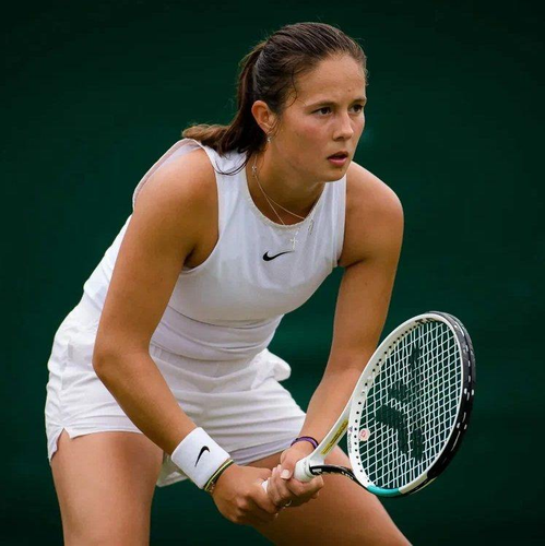 Патриоты требуют признать Губерниева иноагентом за оправдание Дарьи Касаткиной