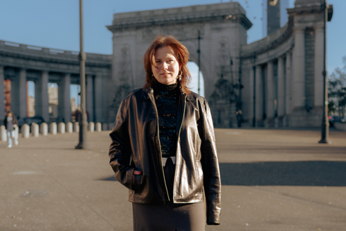 Почему клиенты выбирают сердцем: стратегия создания брендов с эмоциональным откликом