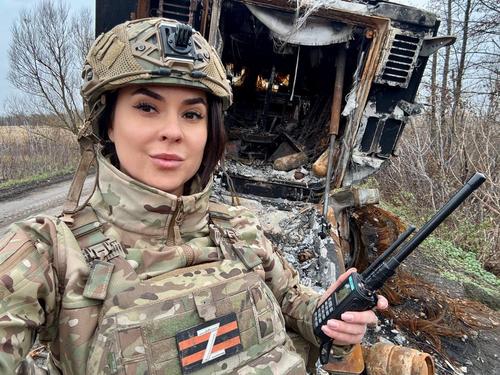 Путин и Белоусов прислали траурные венки на прощание с Анной Прокофьевой