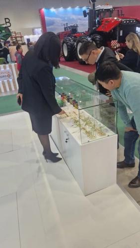 &laquo;Щёлково Агрохим-KZ&raquo; на AGRITEK/FARMTEK ASTANA 2025: наглядная демонстрация защиты урожая