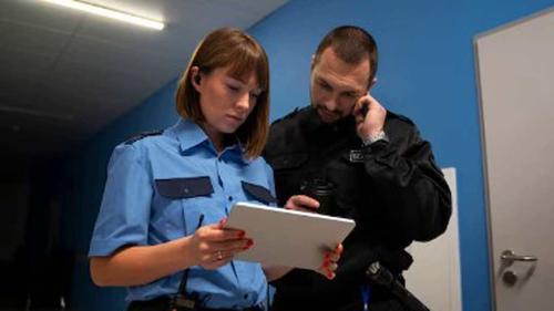 Всех под контроль: хозяев квартир хотят обязать сообщать в МВД об арендаторах