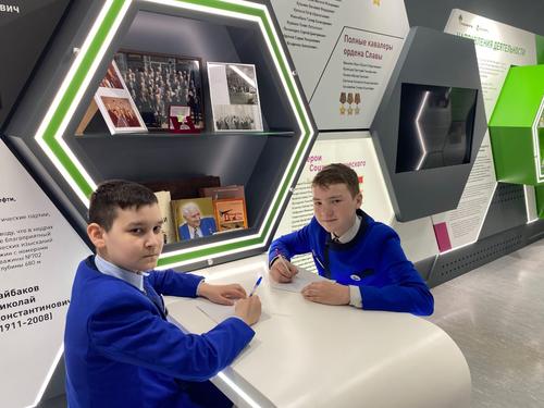 &laquo;Башнефть&raquo;  провела цикл тематических экскурсий для &laquo;Движения первых&raquo; в честь 80-летия Победы