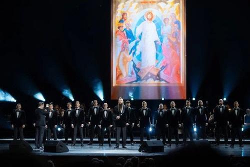 Хор Сретенского монастыря выступил с юбилейным концертом в Кремлевском дворце