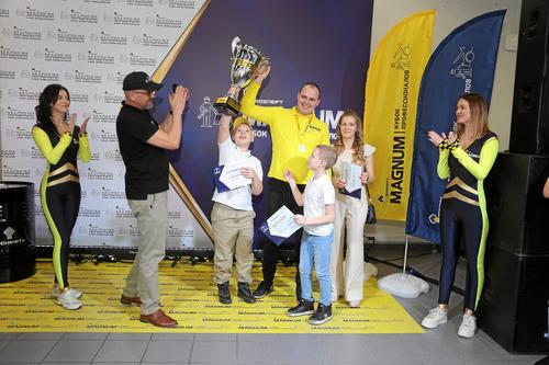 В Москве прошел турнир по скоростной заливке моторного масла при поддержке &laquo;Роснефти&raquo;