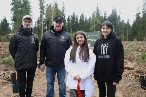 В Новой Москве высадили более четырех тысяч саженцев лесных культур