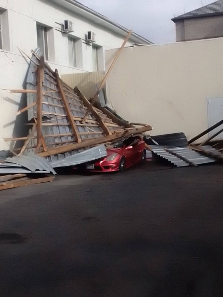 &laquo;Всё сносит и горят дома&raquo;