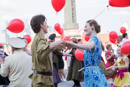 Атмосферу последних звонков 1940-х годов воссоздаст Музей Победы на Поклонной горе