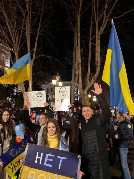 Бич из Майами: странное  преображение московского депутата из округа Преображенское