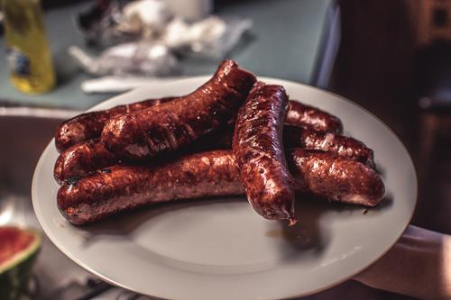 Диетолог рассказала, чем вредна сырокопченая колбаса