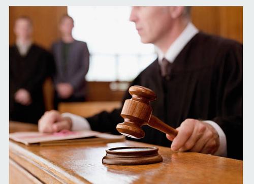 Фантазер сам себе организовал суд