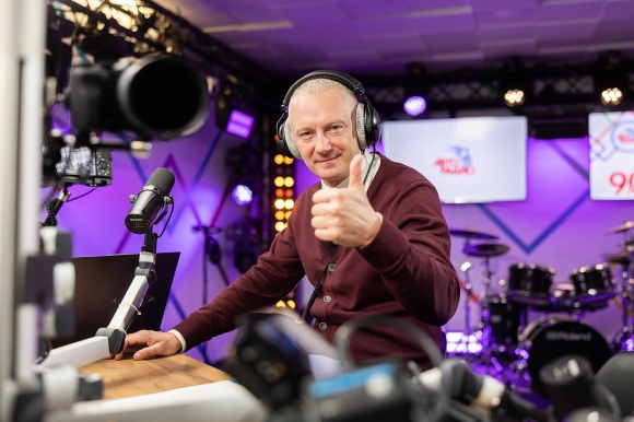 Классный современный проект для самого современного метро в мире