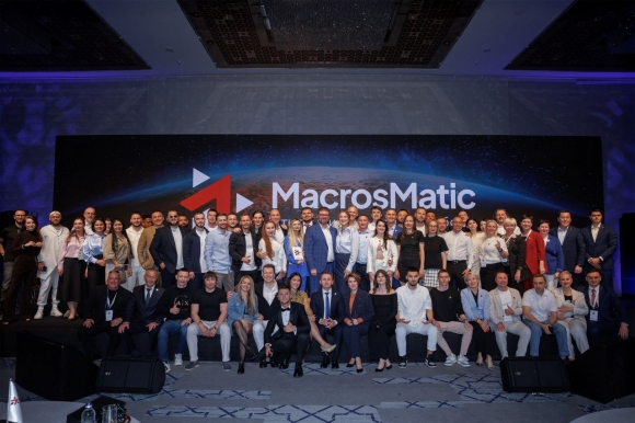 СЕО Максим Федотов представляет новости MacrosMatic