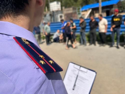 СКР: в Ростове-на-Дону сотрудники полиции подозреваются в организации незаконной миграции