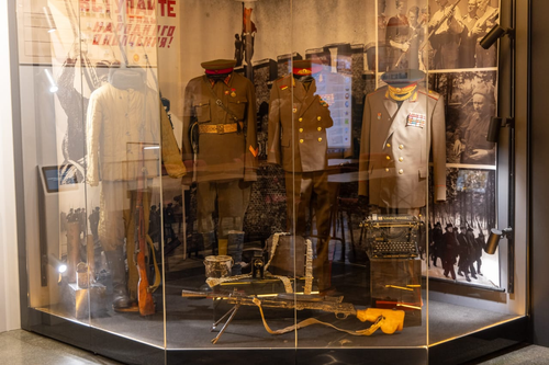 Выставка &laquo;Весна Победы&raquo; открылась в Музее Победы